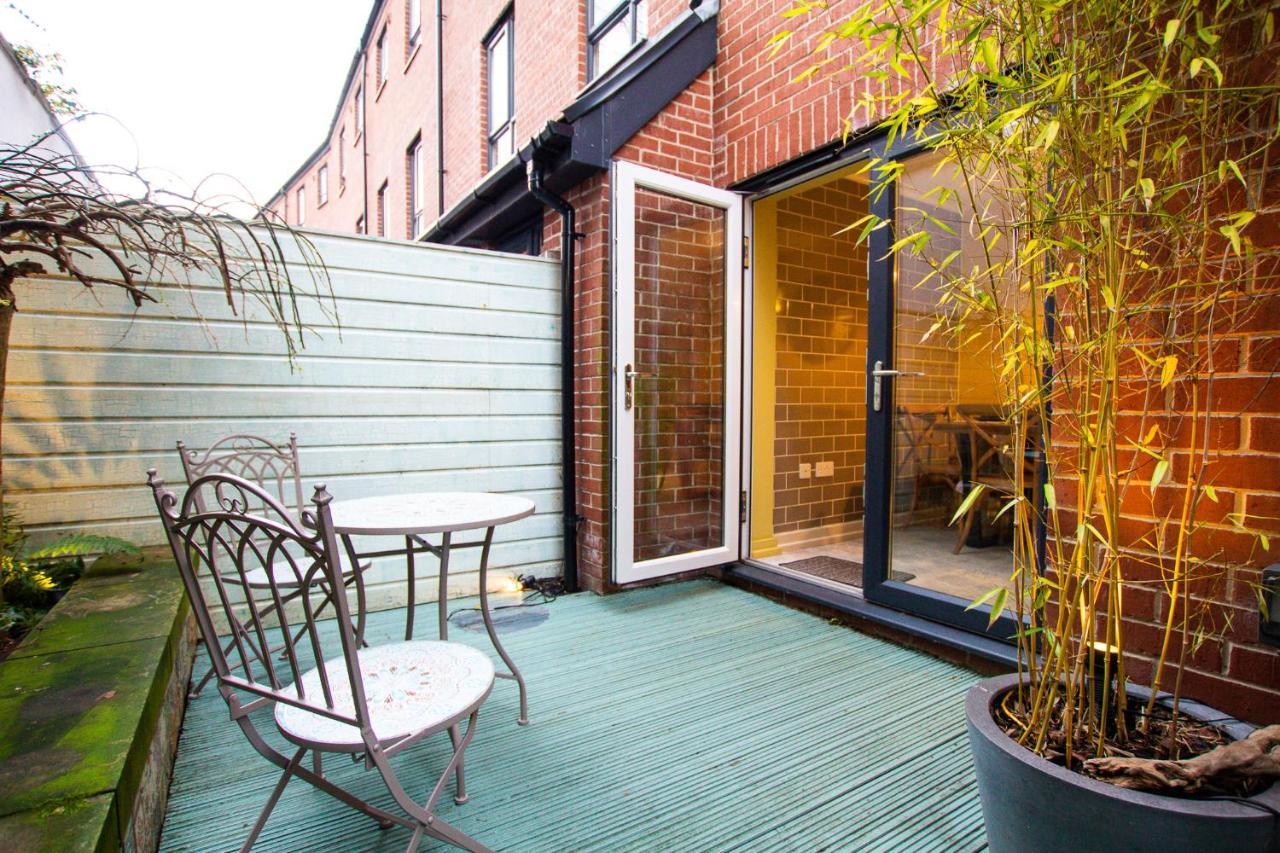 Charles St Chester City Townhouse By Rework Accommodation Exterior photo